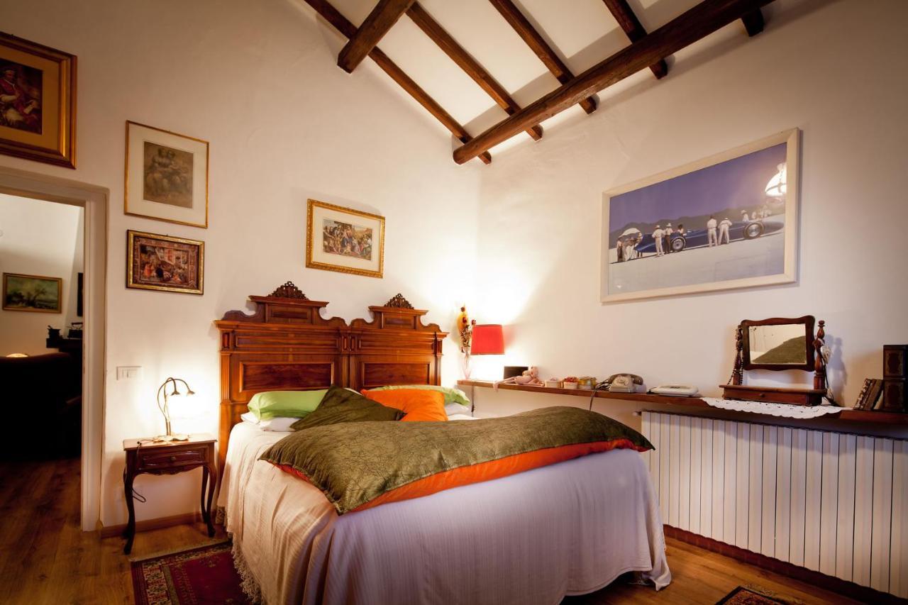 Villa Titti B&B Orciano di Pesaro Bagian luar foto