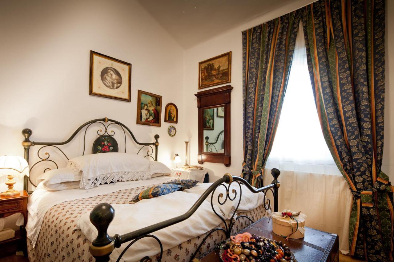 Villa Titti B&B Orciano di Pesaro Bagian luar foto