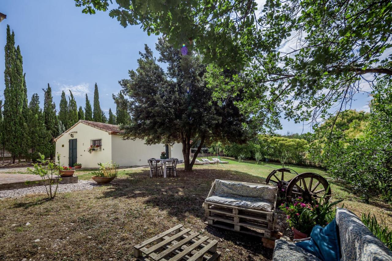 Villa Titti B&B Orciano di Pesaro Bagian luar foto